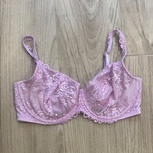 Victoria’s Secret Dream Angels Unlined Lace Lilac Bralette